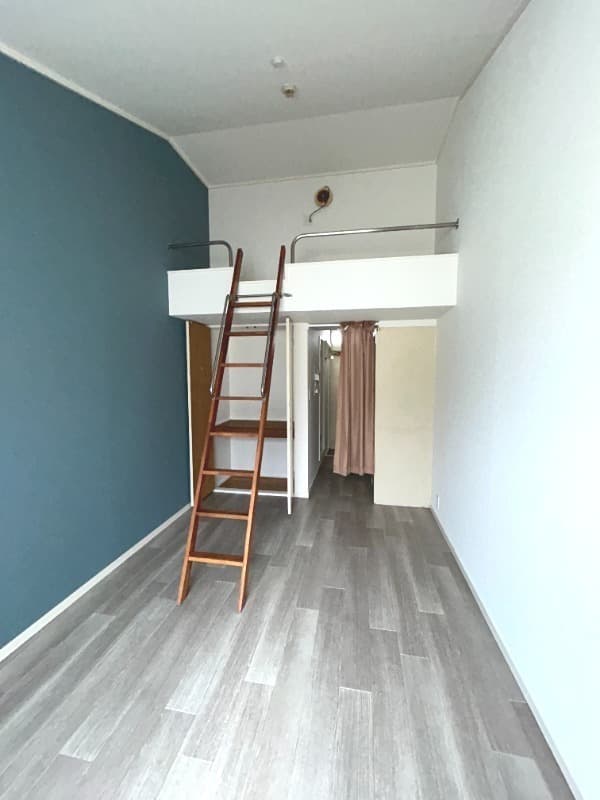 Preview interior of Chronos Chigasaki