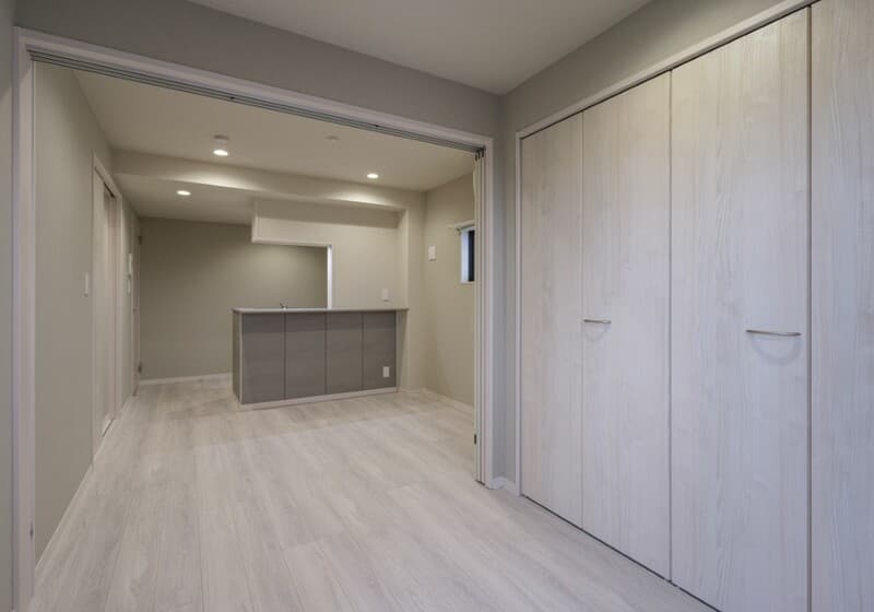 Preview interior of Résonne Noir