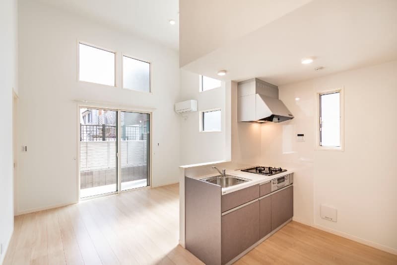 Preview interior of Lys blanc