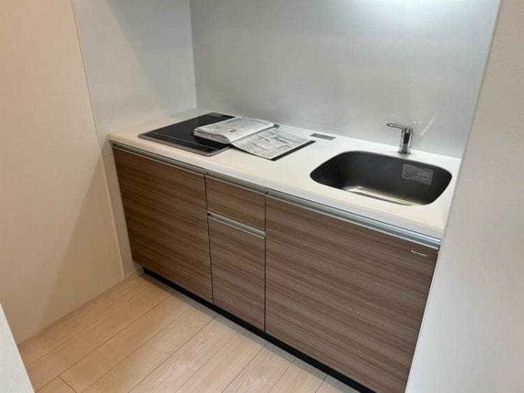 Room image 11