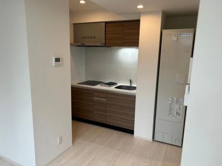 Room image 9
