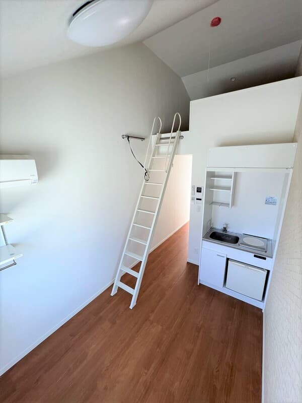 Preview interior of Prand d'Or Saitsuruma (Pran d'Or Saitsuruma)