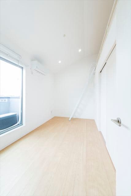 Preview interior of Foresight Toyoshiki (Foresight Toyoshiki)