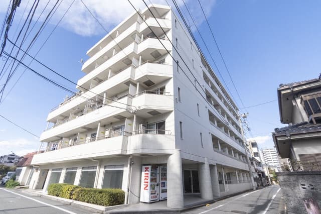 Main exterior of Palais d'Or Hachioji
