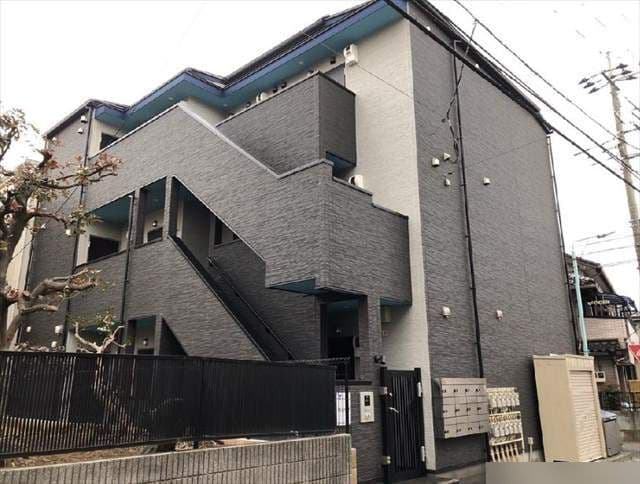 Main exterior of Mio La Luce Omiya