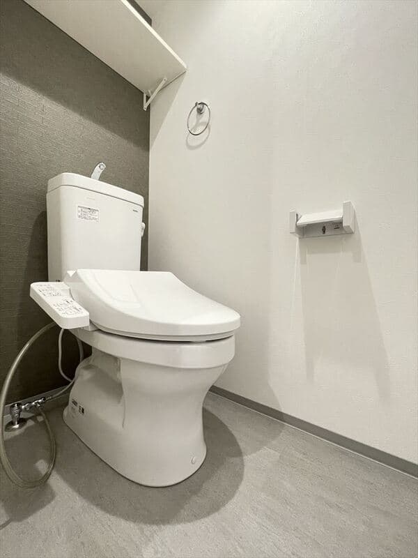 Room image 11