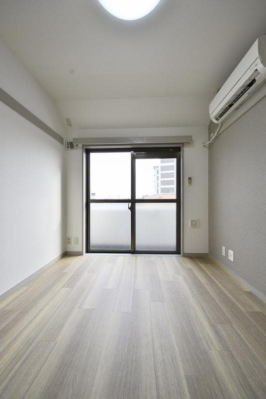 Preview interior of Heim Nakahara Part1