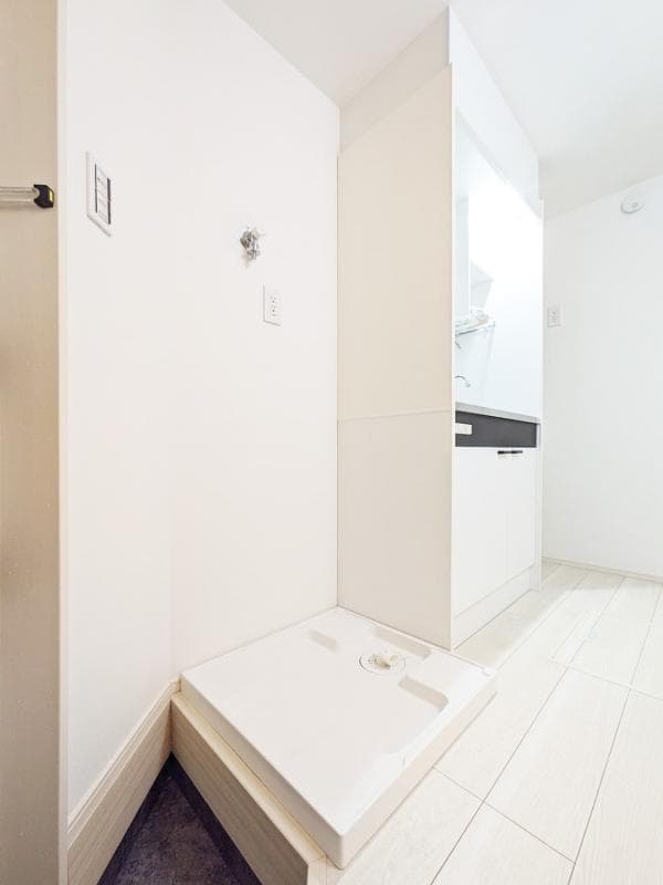 Room image 15