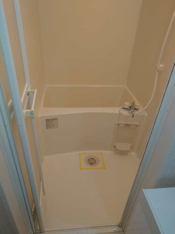 Room image 12