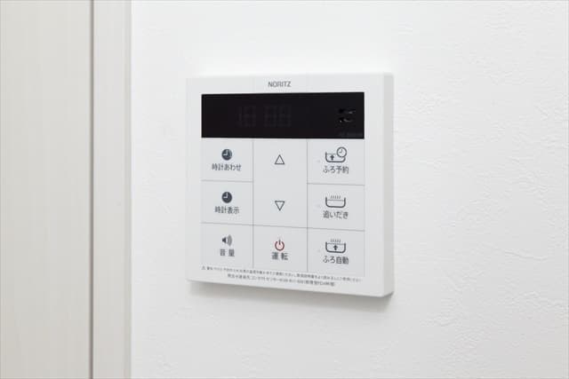 Room image 8