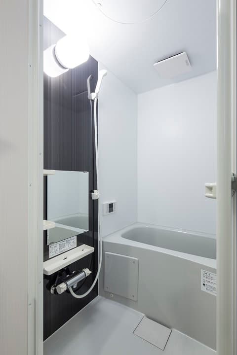 Room image 15