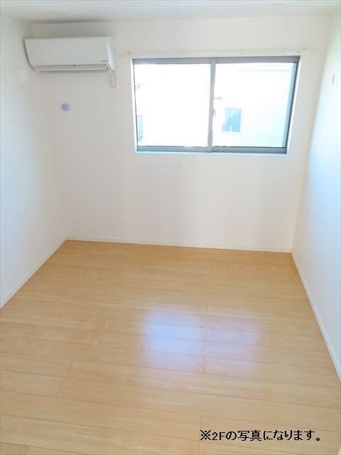Preview interior of Keitos Dance Hall (Keitos Odoriva)