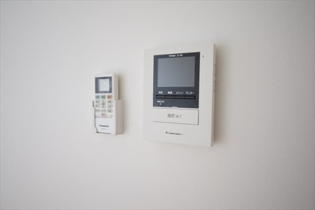 Room image 10
