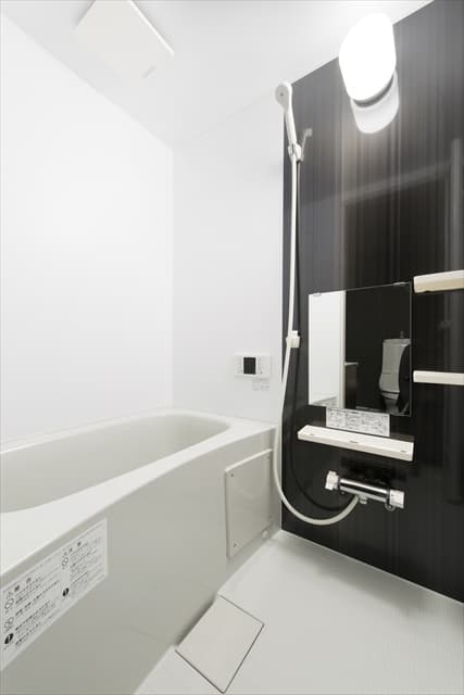 Room image 13