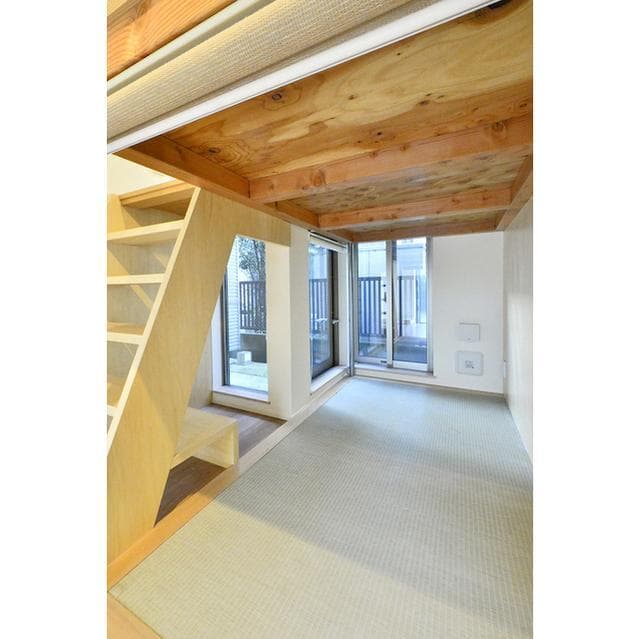 Room image 11