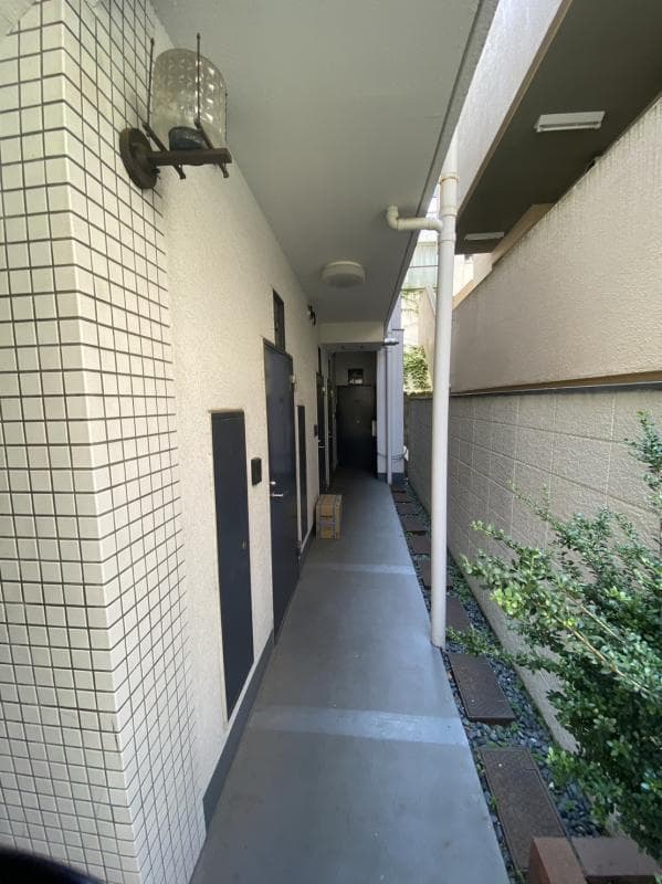Room image 8
