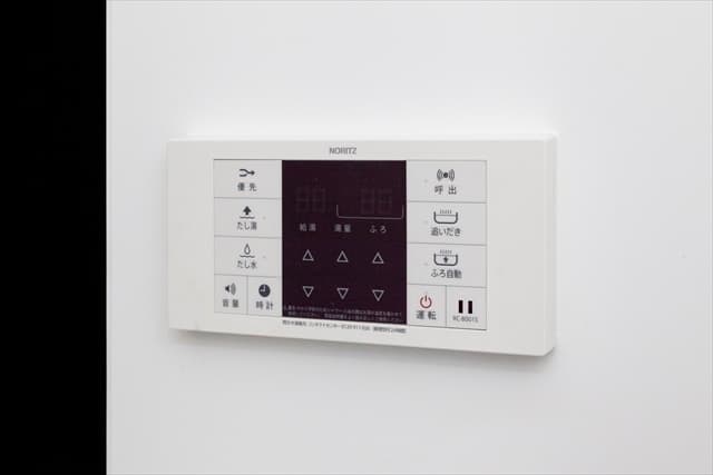 Room image 15