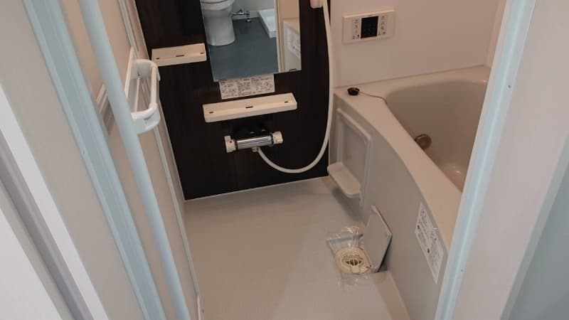 Room image 12