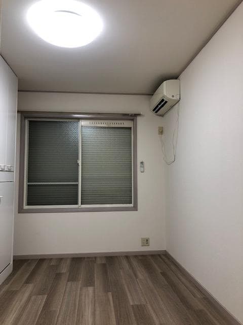 Preview interior of Chofu West