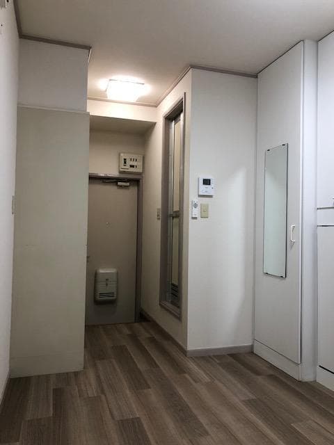 Preview interior of Chofu West