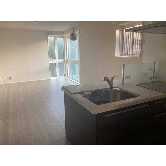 Room image 14