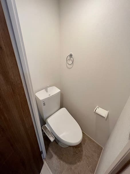 Room image 10