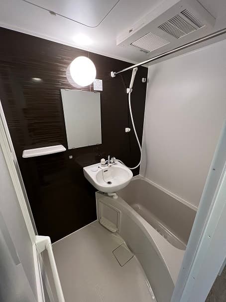 Room image 9