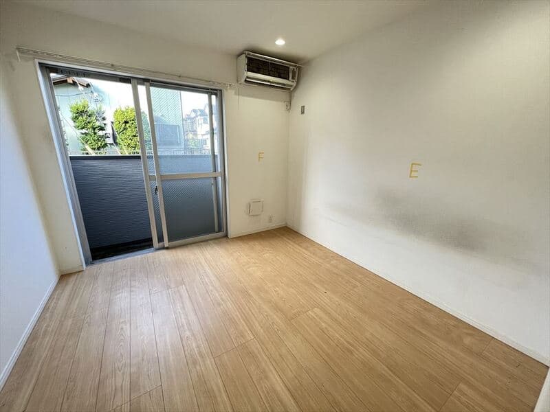 Preview interior of kakura
