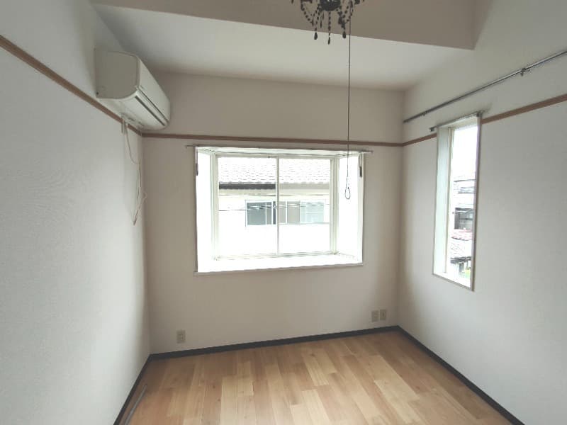 Preview interior of PACEⅡ