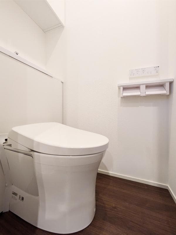 Room image 9