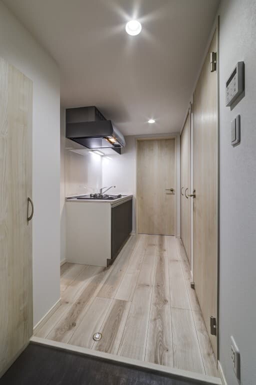 Room image 15