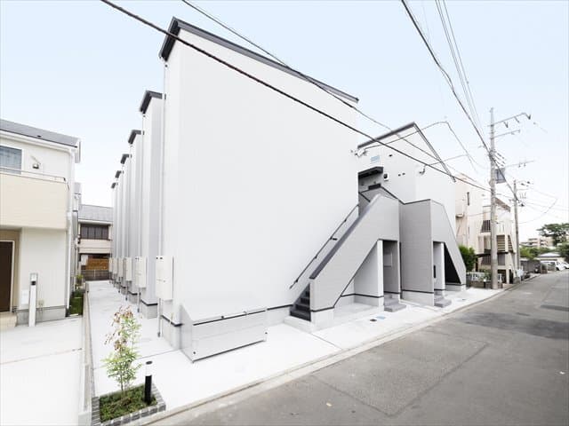 Main exterior of BLESS Sagami Ohno (Bless Sagami Ohno)