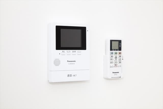 Room image 12