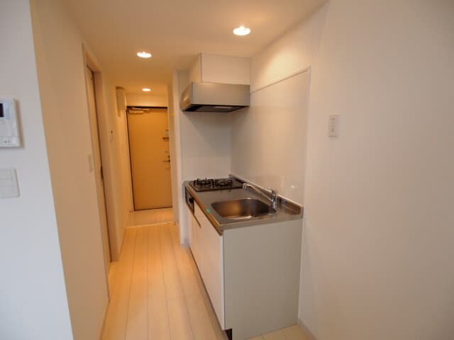 Room image 9