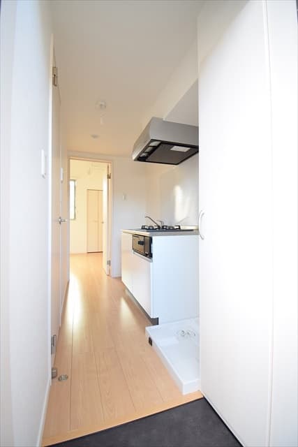 Room image 16