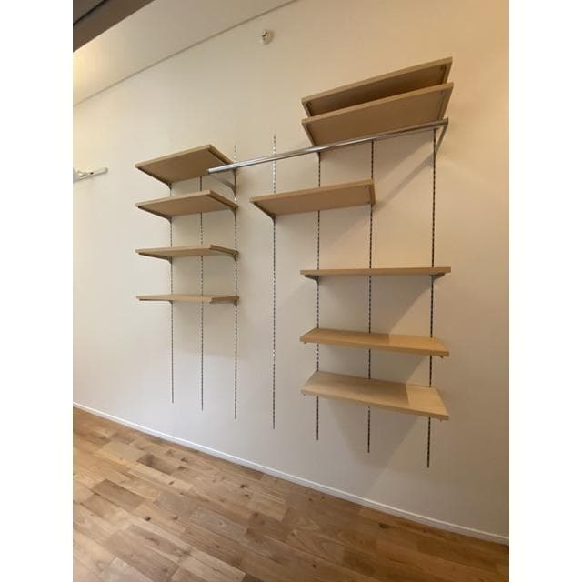 Room image 14