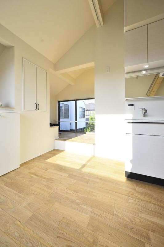 Room image 9