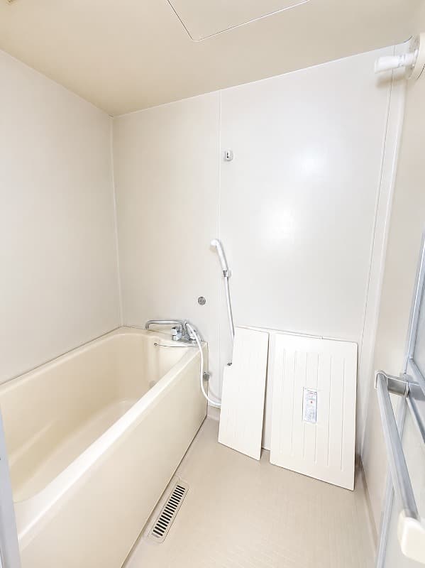 Preview interior of Chronos Honmachida North