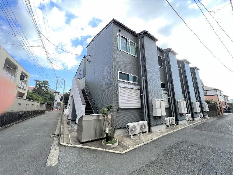 Main exterior of Felice Totsuka (Felice Totsuka)