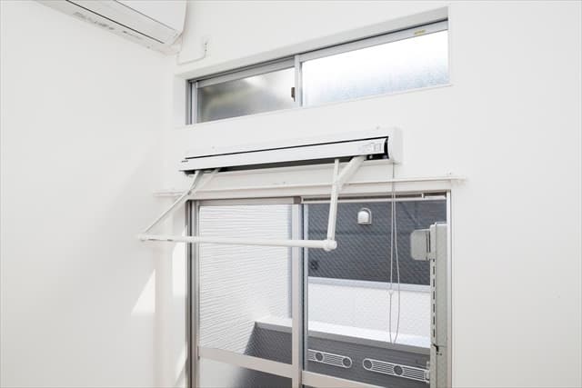 Room image 10