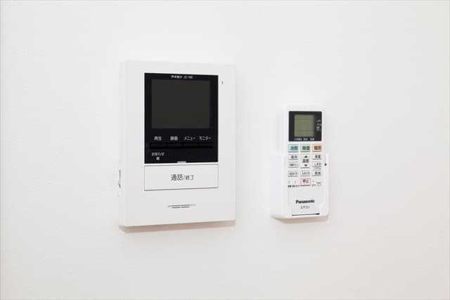 Room image 11