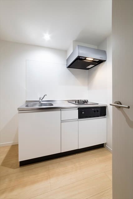 Room image 12