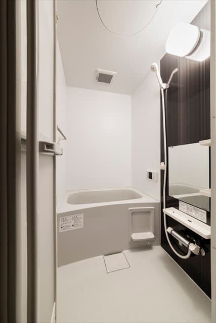 Room image 14