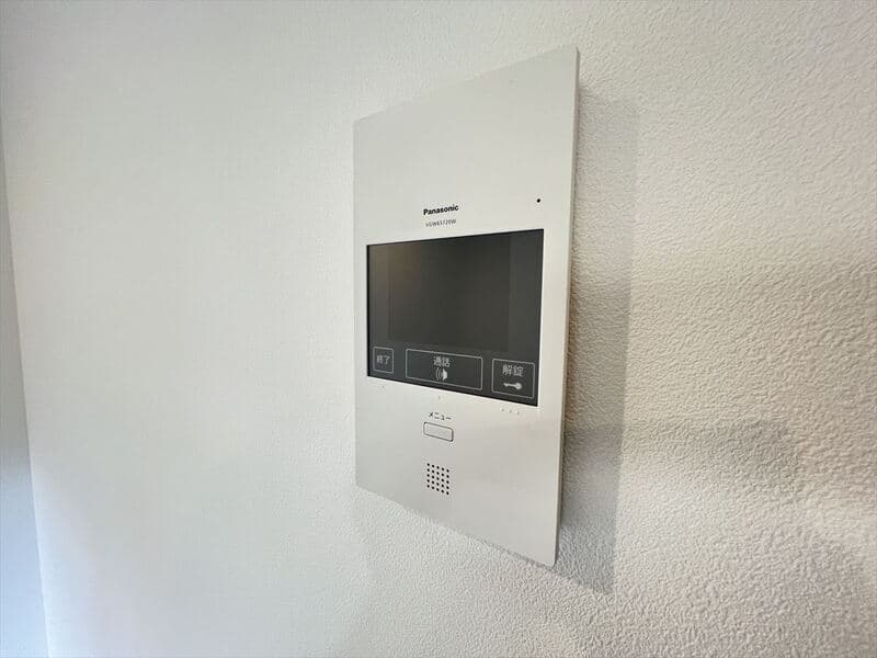 Room image 10