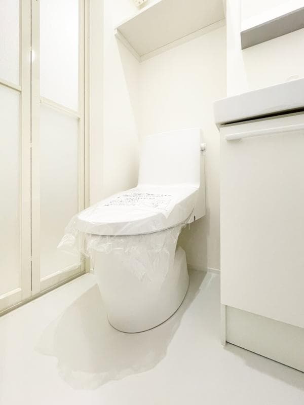 Room image 8
