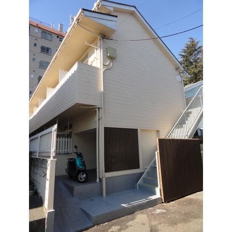 Main exterior of Crest Musashino