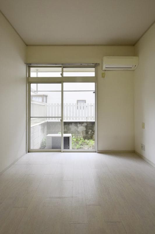 Preview interior of Crest Musashino