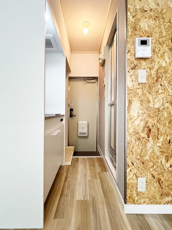Room image 12
