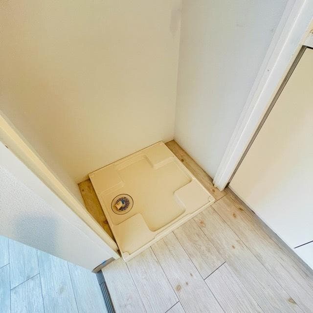 Room image 11