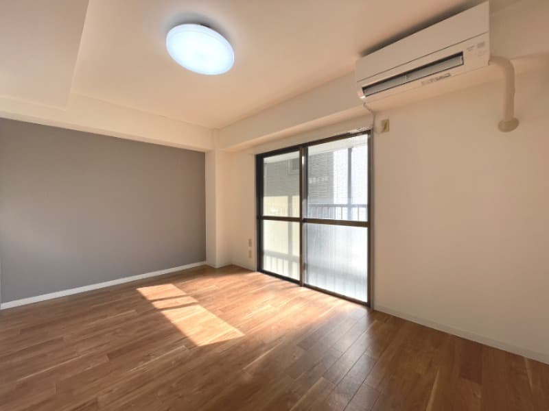 Preview interior of Chronos Hiratsuka West